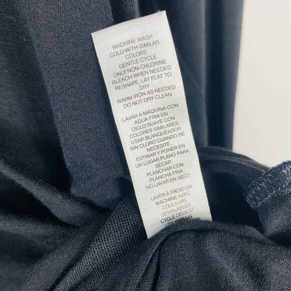 Chico's Size Medium 8 1 Ada Asymmetrical Hem Long Sleeve Top Black - Picture 6 of 6